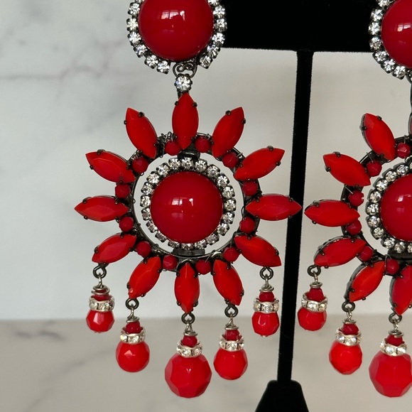 FLASH SALE ❤️ Larry Vrba Earrings - Picture 3 of 9